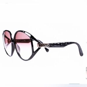 DIOR Christian Dior Oversized Round CD Logo 2320 90